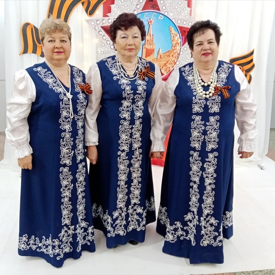 Выступление вокального коллектива Дома культуры на районном фестивале - конкурсе
